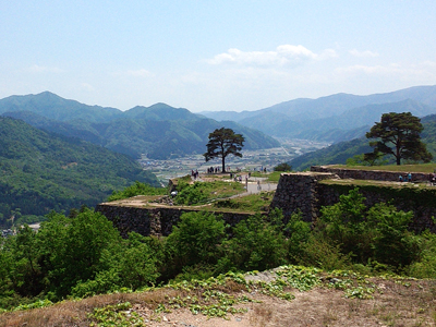 夏の竹田城へ行こう！（１）　～城跡から臨むパノラマ～