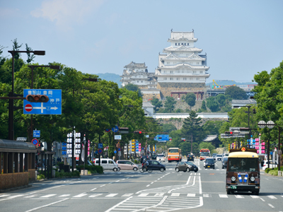 欽山に宿泊して翌日はレンタカーで姫路へ！