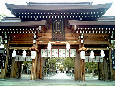 神戸・湊川神社 楠公さんの手作り市